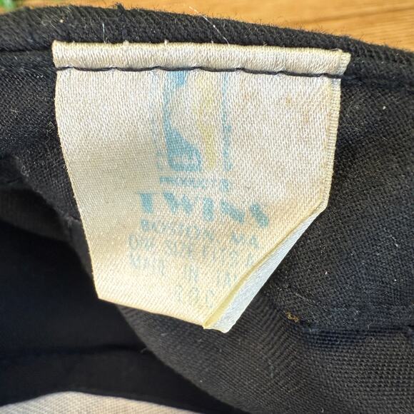 Vintage Official NBA Chicago Bulls SnapBack Hat Twins Boston - Picture 7 of 7